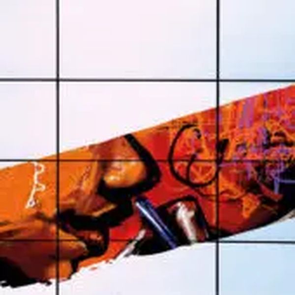 Tonality kerámia homlokzat antigraffiti védelemmel
